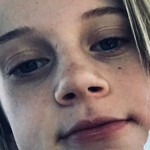 Meet your Posher, Brook